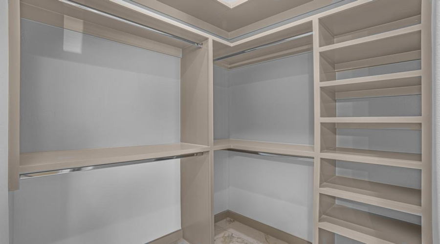 8120 Stillmeadow Ct, Laredo, Texas 78045, 4 Bedrooms Bedrooms, 9 Rooms Rooms,5 BathroomsBathrooms,Residential,For Rent,8120 Stillmeadow Ct,20261511