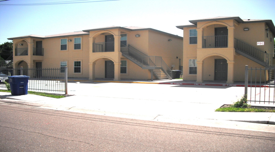 1720 Juarez Ave, Laredo, Texas 78040, 2 Bedrooms Bedrooms, 4 Rooms Rooms,1 BathroomBathrooms,Residential,For Rent,1720 Juarez Ave,20261516