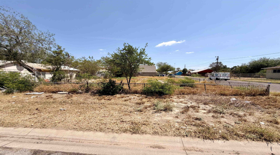 1020 Jackson St, Laredo, Texas 78041, ,Land,For Sale,1020 Jackson St,20261529