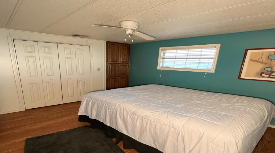 19 Hatfield Ln., Zapata, Texas 78076, 3 Bedrooms Bedrooms, 6 Rooms Rooms,3 BathroomsBathrooms,Residential,For Sale,19 Hatfield Ln.,20254343