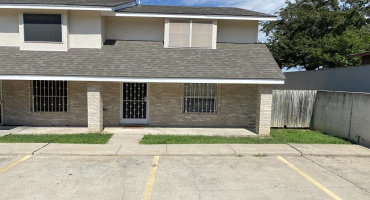 8911 McPherson Rd, Laredo, Texas 78045, 2 Bedrooms Bedrooms, 5 Rooms Rooms,2 BathroomsBathrooms,Residential,For Rent,8911 McPherson Rd,20261519