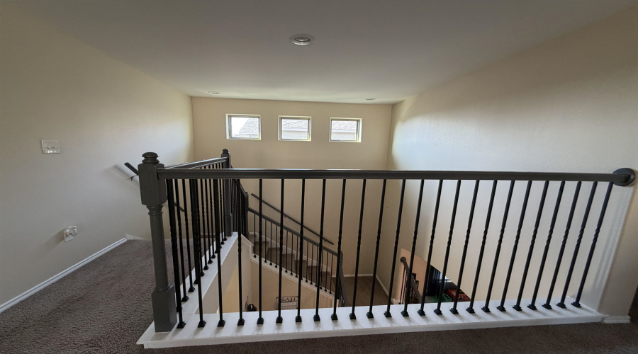 8711 Owlcreek Pass Ct, Laredo, Texas 78045, 4 Bedrooms Bedrooms, 7 Rooms Rooms,3 BathroomsBathrooms,Residential,For Sale,8711 Owlcreek Pass Ct,20261520