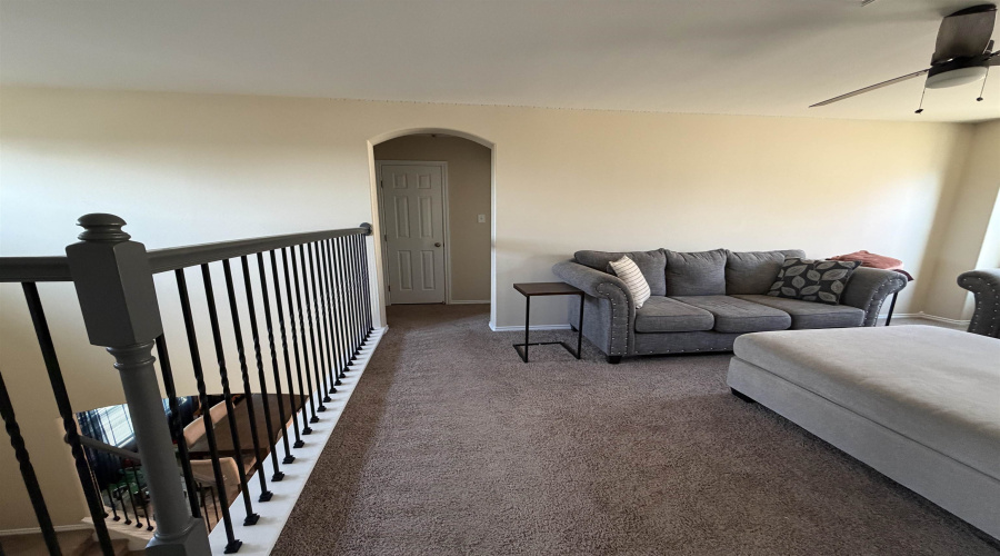 8711 Owlcreek Pass Ct, Laredo, Texas 78045, 4 Bedrooms Bedrooms, 7 Rooms Rooms,3 BathroomsBathrooms,Residential,For Sale,8711 Owlcreek Pass Ct,20261520