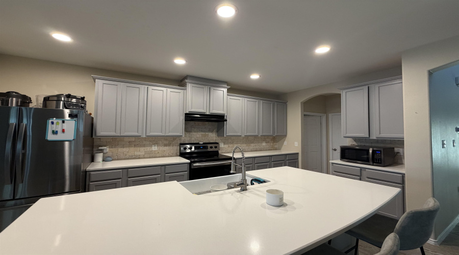 8711 Owlcreek Pass Ct, Laredo, Texas 78045, 4 Bedrooms Bedrooms, 7 Rooms Rooms,3 BathroomsBathrooms,Residential,For Sale,8711 Owlcreek Pass Ct,20261520