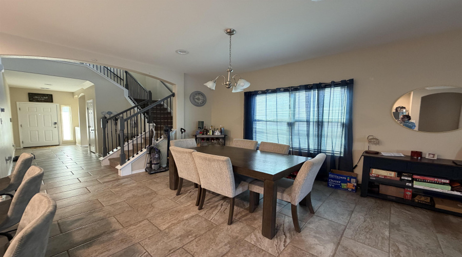 8711 Owlcreek Pass Ct, Laredo, Texas 78045, 4 Bedrooms Bedrooms, 7 Rooms Rooms,3 BathroomsBathrooms,Residential,For Sale,8711 Owlcreek Pass Ct,20261520