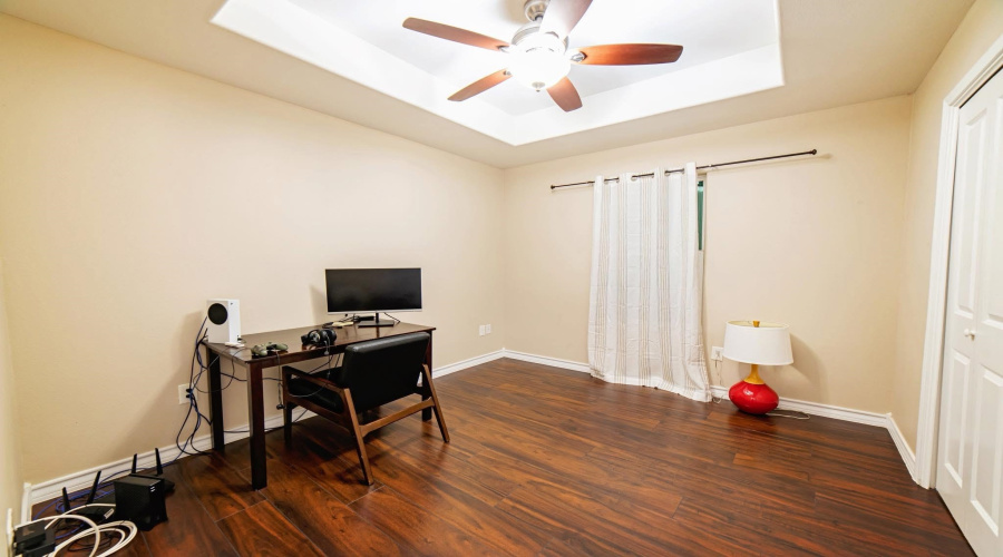 6010 Maryam Dr., Laredo, Texas 78041, 4 Bedrooms Bedrooms, 6 Rooms Rooms,2 BathroomsBathrooms,Residential,For Sale,6010 Maryam Dr.,20261521