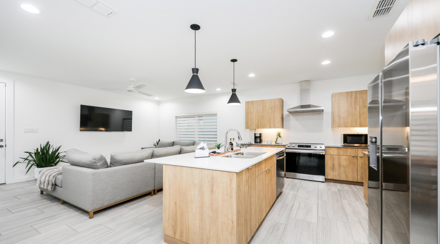 425 Deer Path Loop, Laredo, Texas 78045, 3 Bedrooms Bedrooms, 8 Rooms Rooms,2 BathroomsBathrooms,Residential,For Rent,425 Deer Path Loop,20261523