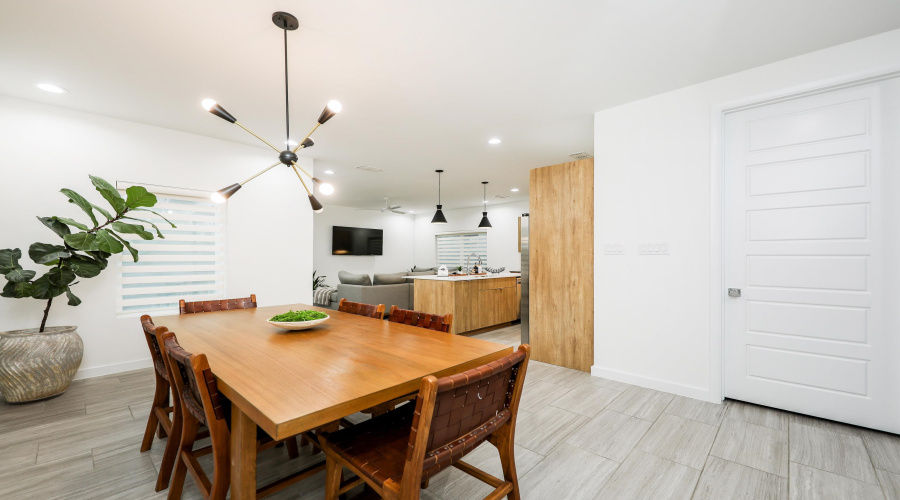 425 Deer Path Loop, Laredo, Texas 78045, 3 Bedrooms Bedrooms, 8 Rooms Rooms,2 BathroomsBathrooms,Residential,For Rent,425 Deer Path Loop,20261523