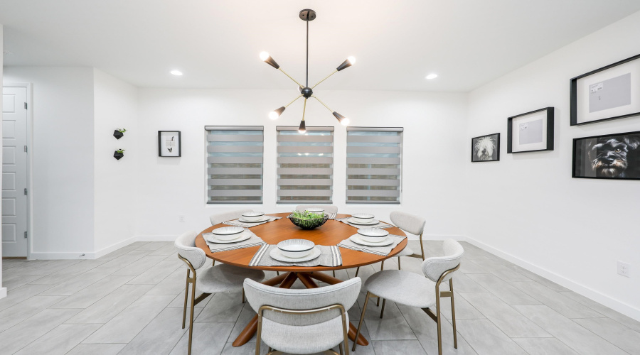 305 Deer Path Loop, LAREDO, Texas 78045, 3 Bedrooms Bedrooms, 7 Rooms Rooms,2 BathroomsBathrooms,Residential,For Rent,305 Deer Path Loop,20261524