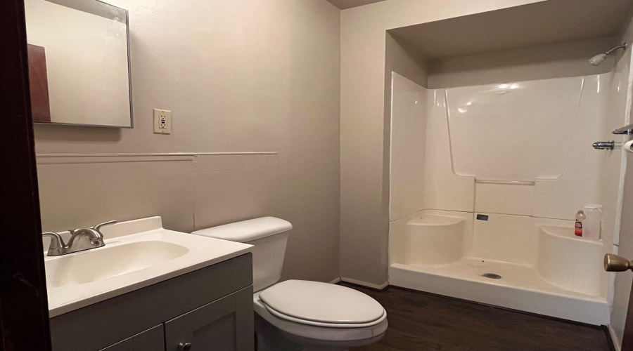 303 E Texas St., Hebbronville, Texas 78361, 3 Bedrooms Bedrooms, 6 Rooms Rooms,2 BathroomsBathrooms,Residential,For Sale,303 E Texas St.,20261525