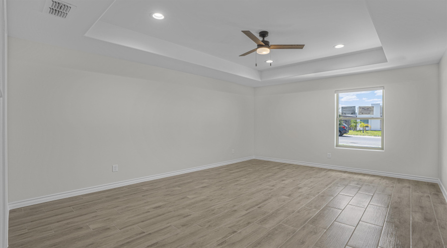 1413 Los Estribos Dr., laredo, Texas 78046, 3 Bedrooms Bedrooms, 6 Rooms Rooms,2 BathroomsBathrooms,Residential,For Sale,1413 Los Estribos Dr.,20261526