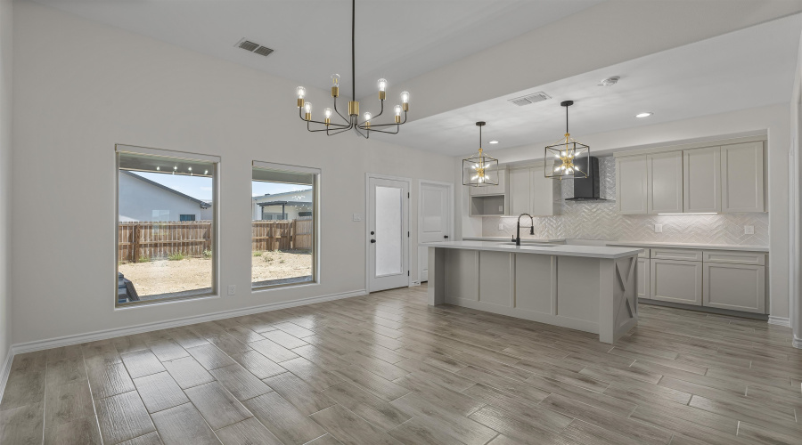 1413 Los Estribos Dr., laredo, Texas 78046, 3 Bedrooms Bedrooms, 6 Rooms Rooms,2 BathroomsBathrooms,Residential,For Sale,1413 Los Estribos Dr.,20261526