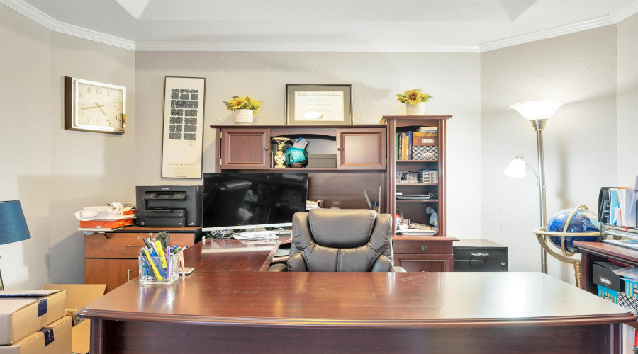 4101 Toluca St, Laredo, Texas 78046, 4 Bedrooms Bedrooms, 10 Rooms Rooms,4 BathroomsBathrooms,Residential,For Sale,4101 Toluca St,20261528