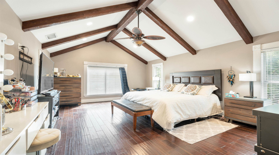 4101 Toluca St, Laredo, Texas 78046, 4 Bedrooms Bedrooms, 10 Rooms Rooms,4 BathroomsBathrooms,Residential,For Sale,4101 Toluca St,20261528