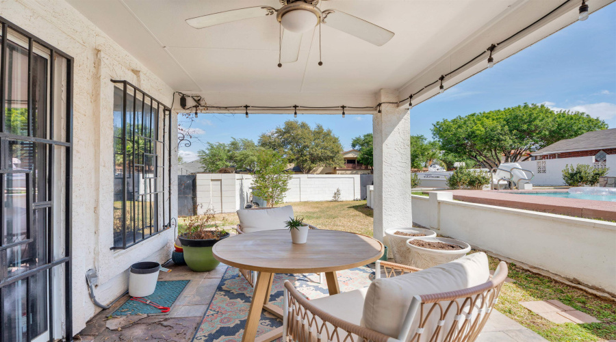 4101 Toluca St, Laredo, Texas 78046, 4 Bedrooms Bedrooms, 10 Rooms Rooms,4 BathroomsBathrooms,Residential,For Sale,4101 Toluca St,20261528