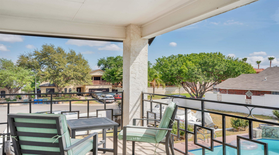 4101 Toluca St, Laredo, Texas 78046, 4 Bedrooms Bedrooms, 10 Rooms Rooms,4 BathroomsBathrooms,Residential,For Sale,4101 Toluca St,20261528