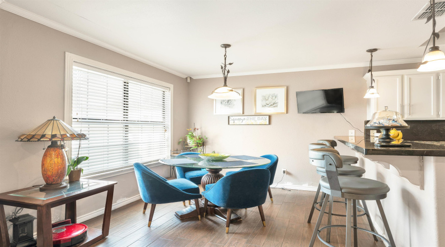 4101 Toluca St, Laredo, Texas 78046, 4 Bedrooms Bedrooms, 10 Rooms Rooms,4 BathroomsBathrooms,Residential,For Sale,4101 Toluca St,20261528