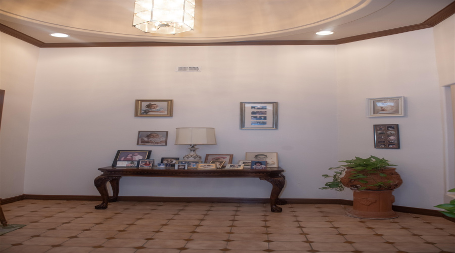 8912 Siller Lp, LAREDO, Texas 78045, 5 Bedrooms Bedrooms, 8 Rooms Rooms,3 BathroomsBathrooms,Residential,For Sale,8912 Siller Lp,20261530