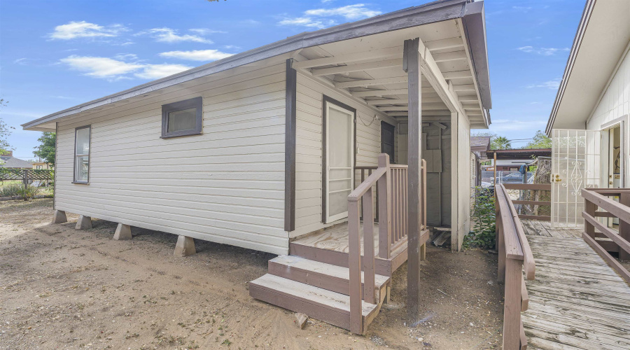 2103 Bismark St, Laredo, Texas 78043, ,Multi-family,For Sale,2103 Bismark St,20255192