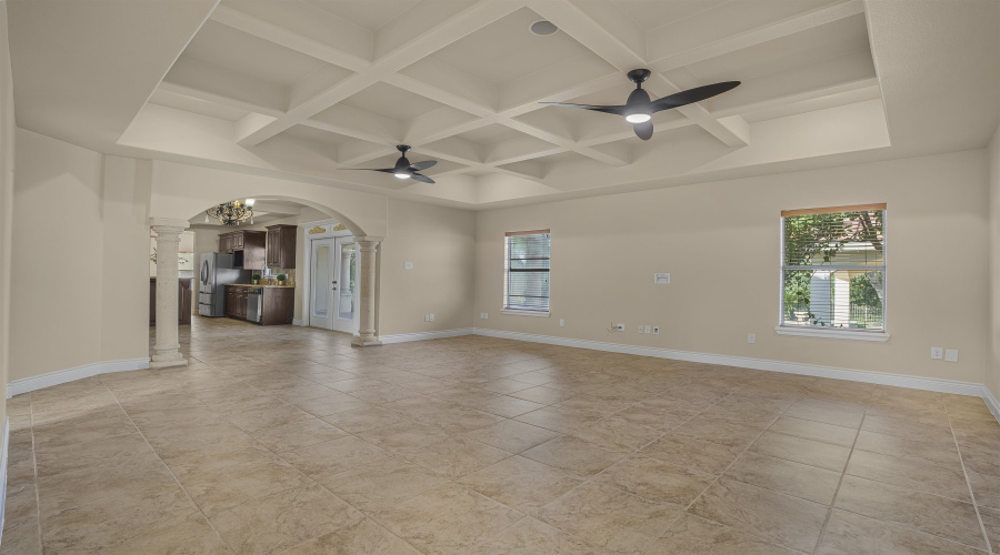 202 Lake Powell Dr, Laredo, Texas 78041, 4 Bedrooms Bedrooms, 7 Rooms Rooms,3 BathroomsBathrooms,Residential,For Sale,202 Lake Powell Dr,20254043