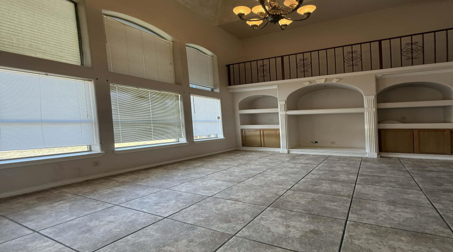 315 Baffin Bay Dr, Laredo, Texas 78041, 4 Bedrooms Bedrooms, 11 Rooms Rooms,2 BathroomsBathrooms,Residential,For Sale,315 Baffin Bay Dr,20260851