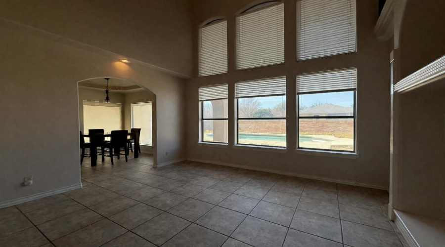 315 Baffin Bay Dr, Laredo, Texas 78041, 4 Bedrooms Bedrooms, 11 Rooms Rooms,2 BathroomsBathrooms,Residential,For Sale,315 Baffin Bay Dr,20260851