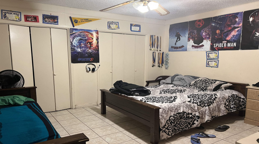 519 Laredo St, Laredo, Texas 78040-2552, ,Multi-family,For Sale,519 Laredo St,20261539