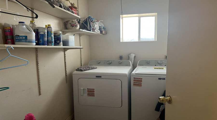 519 Laredo St, Laredo, Texas 78040-2552, ,Multi-family,For Sale,519 Laredo St,20261539