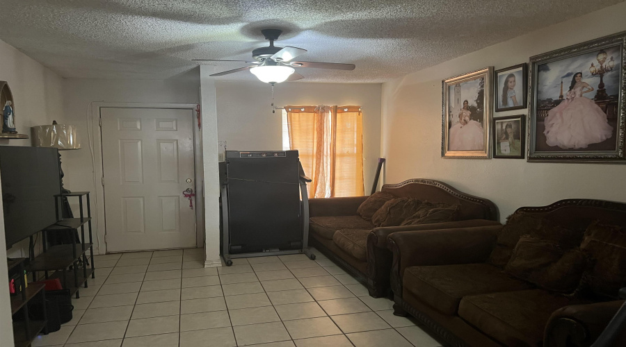519 Laredo St, Laredo, Texas 78040-2552, ,Multi-family,For Sale,519 Laredo St,20261539