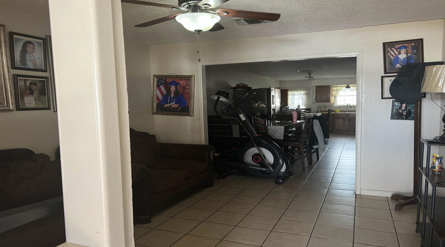 519 Laredo St, Laredo, Texas 78040-2552, ,Multi-family,For Sale,519 Laredo St,20261539