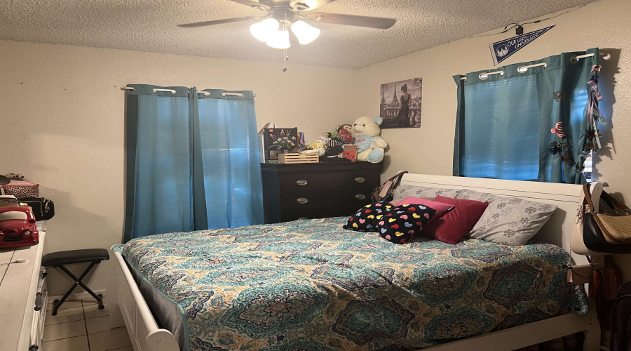 519 Laredo St, Laredo, Texas 78040-2552, ,Multi-family,For Sale,519 Laredo St,20261539