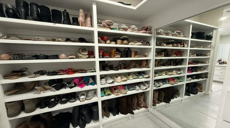 1719 Fresnillo Dr., Laredo, Texas 78045, 3 Bedrooms Bedrooms, 6 Rooms Rooms,2 BathroomsBathrooms,Residential,For Sale,1719 Fresnillo Dr.,20261534