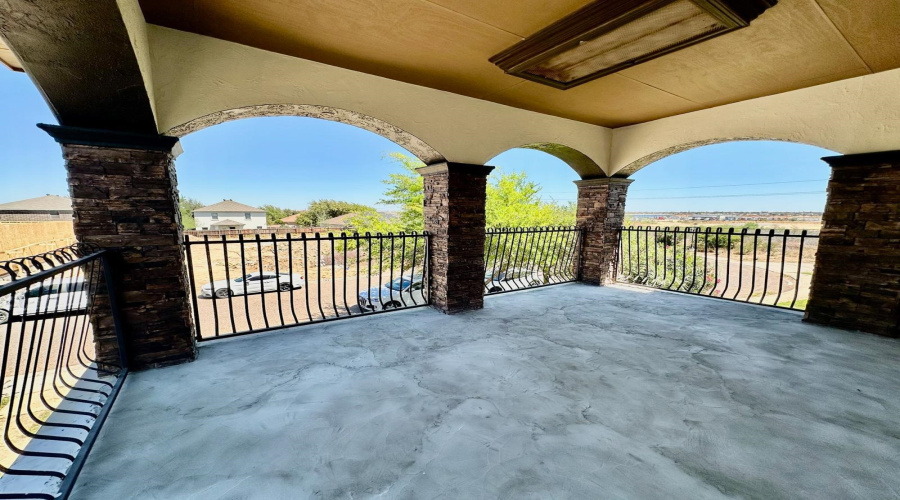 617 Cowbird Cove Ct, LAREDO, Texas 78046, 5 Bedrooms Bedrooms, 9 Rooms Rooms,4 BathroomsBathrooms,Residential,For Rent,617 Cowbird Cove Ct,20261535