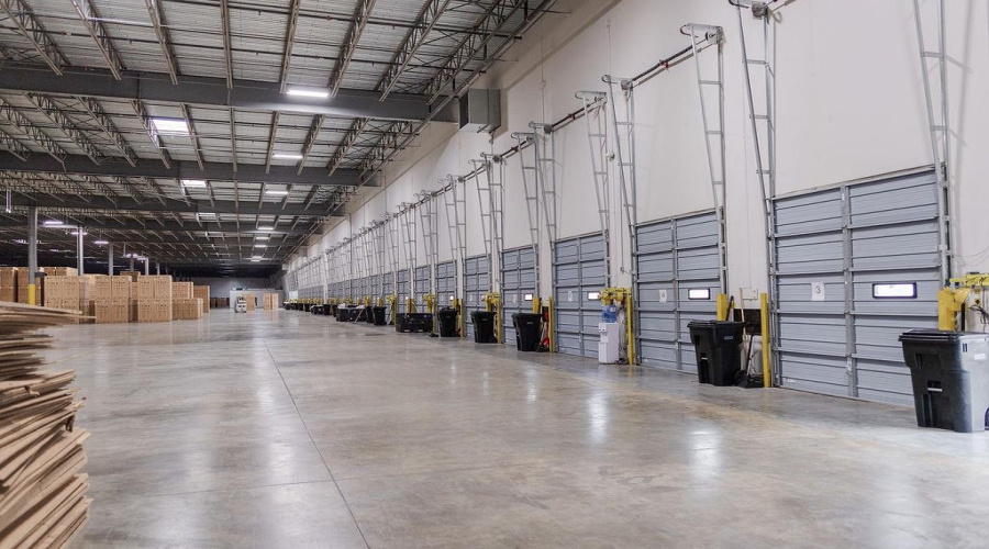 108 Ross Khaledi Rd., Laredo, Texas 78045-2514, 1 Bedroom Bedrooms, 51 Rooms Rooms,4 BathroomsBathrooms,Commercial/industrial,For Rent,108 Ross Khaledi Rd.,20252877