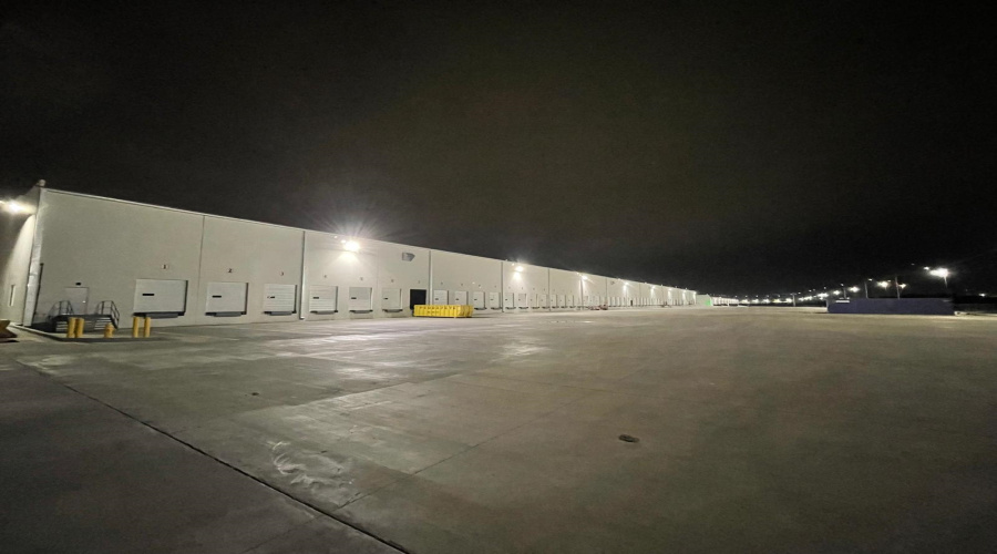 108 Ross Khaledi Rd., Laredo, Texas 78045-2514, 1 Bedroom Bedrooms, 51 Rooms Rooms,4 BathroomsBathrooms,Commercial/industrial,For Rent,108 Ross Khaledi Rd.,20252877