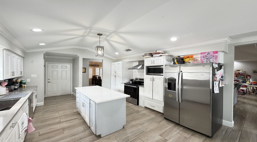 1422 Palmer Dr, Laredo, Texas 78045, 3 Bedrooms Bedrooms, 6 Rooms Rooms,2 BathroomsBathrooms,Residential,For Sale,1422 Palmer Dr,20261545