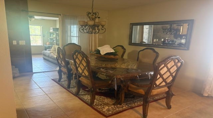 8704 Yucatan Lp, Laredo, Texas 78045, 3 Bedrooms Bedrooms, 7 Rooms Rooms,2 BathroomsBathrooms,Residential,For Sale,8704 Yucatan Lp,20261546