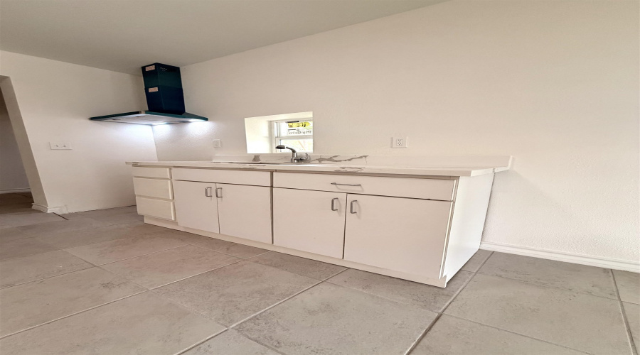 2204 Camp Street, Laredo, Texas 78040, 2 Bedrooms Bedrooms, 4 Rooms Rooms,1 BathroomBathrooms,Residential,For Sale,2204 Camp Street,20261548