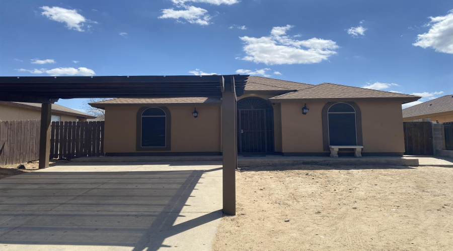 3903 Feather Ct, LAREDO, Texas 78043, 3 Bedrooms Bedrooms, 6 Rooms Rooms,2 BathroomsBathrooms,Residential,For Sale,3903 Feather Ct,20261550