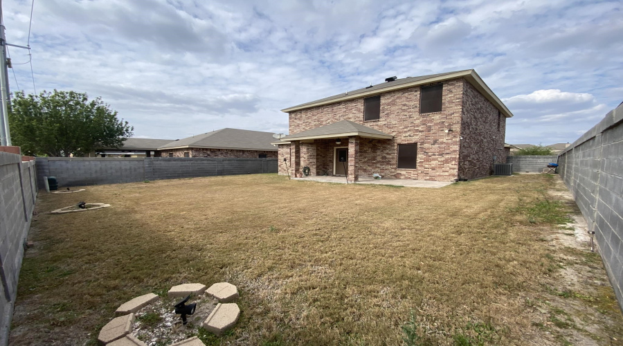 413 Windmill Palm, LAREDO, Texas 78045, 4 Bedrooms Bedrooms, 6 Rooms Rooms,2 BathroomsBathrooms,Residential,For Rent,413 Windmill Palm,20261554
