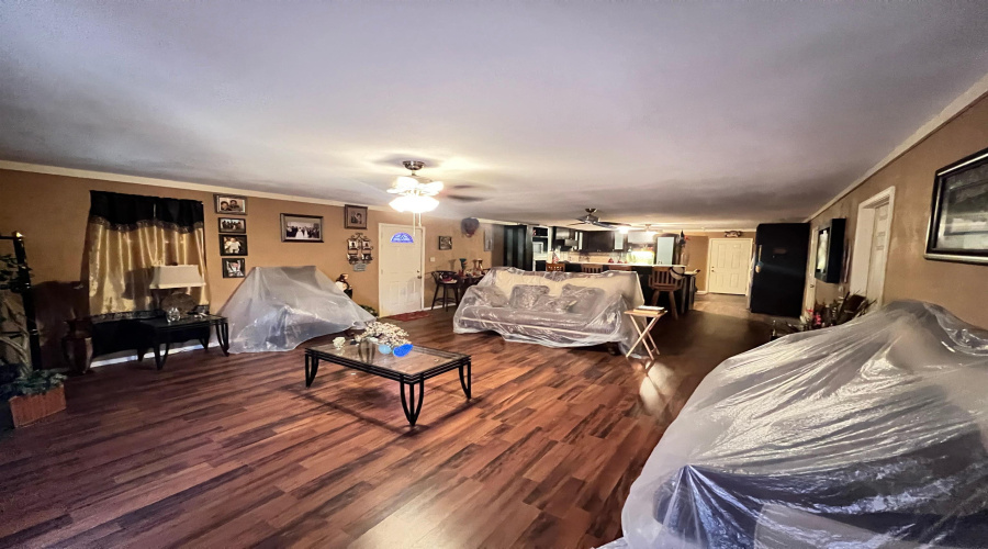 134 Ceniso Lp, Zapata, Texas 78076, 2 Bedrooms Bedrooms, 4 Rooms Rooms,2 BathroomsBathrooms,Residential,For Sale,134 Ceniso Lp,20254236