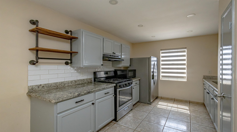 1416 Road Runner St, LAREDO, Texas 78045, 3 Bedrooms Bedrooms, 6 Rooms Rooms,2 BathroomsBathrooms,Residential,For Rent,1416 Road Runner St,20261555