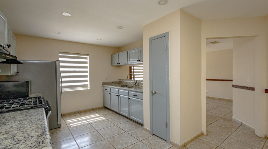 1416 Road Runner St, LAREDO, Texas 78045, 3 Bedrooms Bedrooms, 6 Rooms Rooms,2 BathroomsBathrooms,Residential,For Rent,1416 Road Runner St,20261555