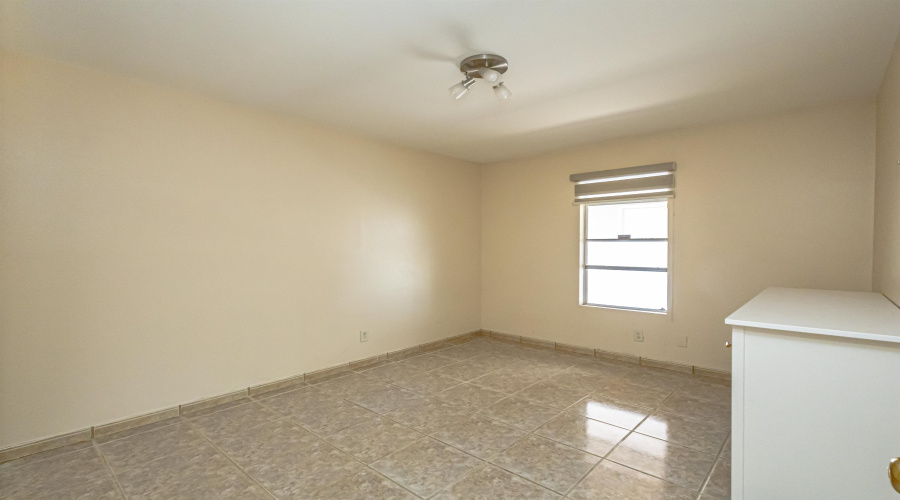 1416 Road Runner St, LAREDO, Texas 78045, 3 Bedrooms Bedrooms, 6 Rooms Rooms,2 BathroomsBathrooms,Residential,For Rent,1416 Road Runner St,20261555