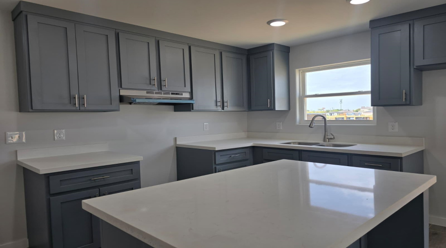 5054 Luna Grande Lp., Laredo, Texas 78046, 3 Bedrooms Bedrooms, 5 Rooms Rooms,2 BathroomsBathrooms,Residential,For Sale,5054 Luna Grande Lp.,20261558