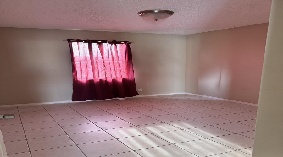 113 Carter Dr, Laredo, Texas 78045, 2 Bedrooms Bedrooms, 4 Rooms Rooms,1 BathroomBathrooms,Residential,For Rent,113 Carter Dr,20261559