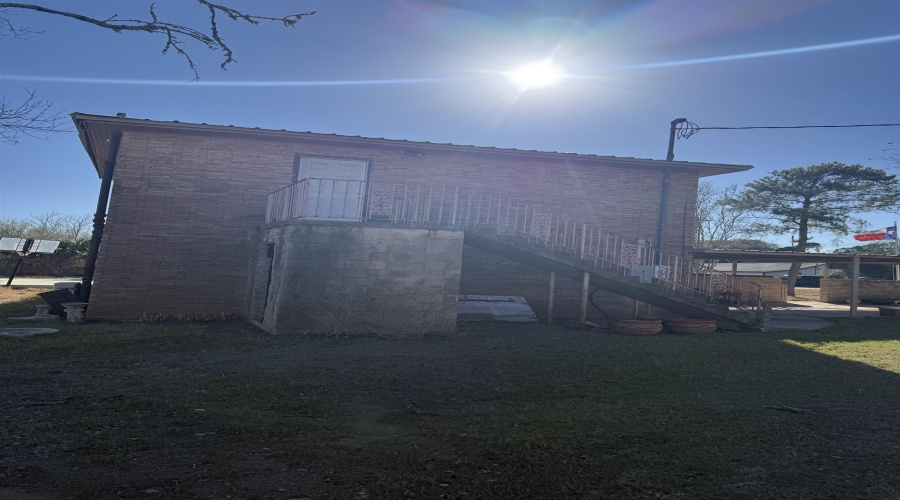 1023 Avenue G, Bruni, Texas 78355, 1 Bedroom Bedrooms, 3 Rooms Rooms,1 BathroomBathrooms,Residential,For Sale,1023 Avenue G,20261560