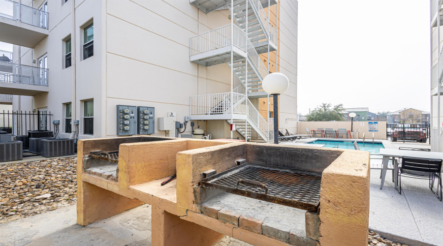 502 Shiloh Dr, LAREDO, Texas 78045, 1 Bedroom Bedrooms, 3 Rooms Rooms,1 BathroomBathrooms,Residential,For Rent,502 Shiloh Dr,20261562