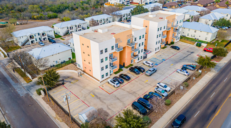 502 Shiloh Dr, LAREDO, Texas 78045, 1 Bedroom Bedrooms, 3 Rooms Rooms,1 BathroomBathrooms,Residential,For Rent,502 Shiloh Dr,20261562