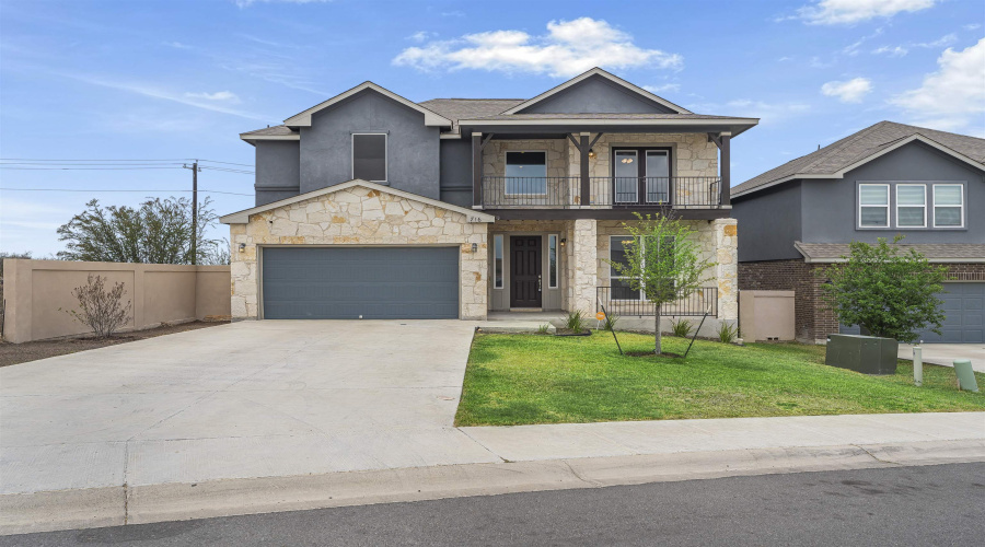 716 Cavatina Dr., LAREDO, Texas 78045, 4 Bedrooms Bedrooms, 7 Rooms Rooms,3 BathroomsBathrooms,Residential,For Sale,716 Cavatina Dr.,20261567